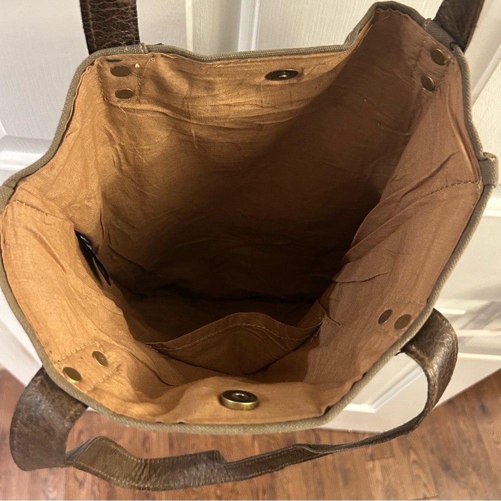 NWT Vintage Addiction Rescue Dog Recycled
Military Tent Tote - Picture 6 of 11